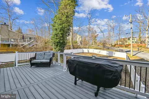 Exterior - 2980 Friends Rd, Annapolis, MD 21401 photo 8 of 15