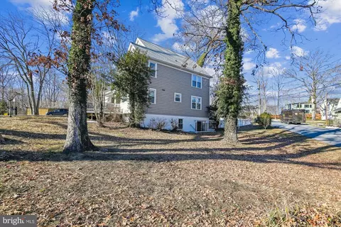 Exterior - 2980 Friends Rd, Annapolis, MD 21401 photo 13 of 15