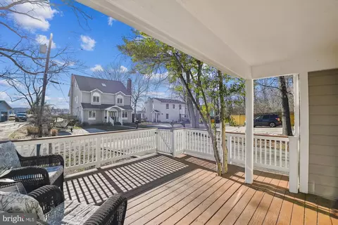 Exterior - 2980 Friends Rd, Annapolis, MD 21401 photo 7 of 15