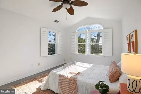 Bedroom - 2980 Friends Rd, Annapolis, MD 21401 photo 6 of 8