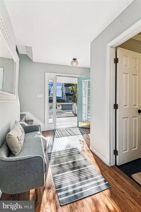 Entry Way - 2980 Friends Rd, Annapolis, MD 21401 photo 1 of 5