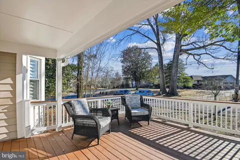 Exterior - 2980 Friends Rd, Annapolis, MD 21401 photo 2 of 15