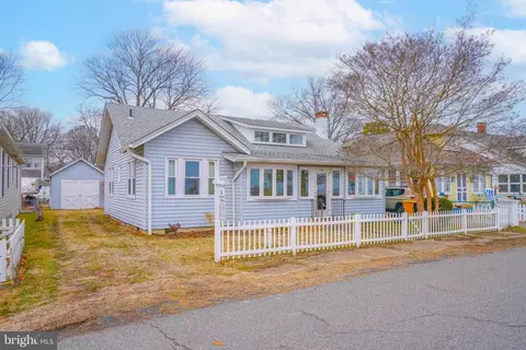 5228 Chesapeake Ave, Shady Side, MD 20764