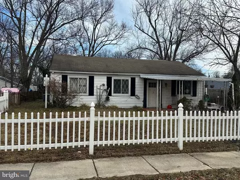 1702 Manning Rd, Glen Burnie, MD 21061