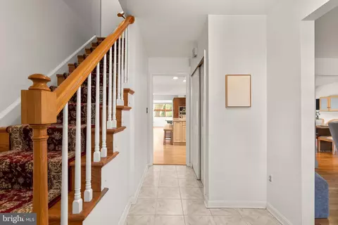 Entry Way - 1614 Comanche Rd, Arnold, MD 21012 photo 1 of 1