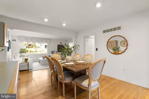 Dining - 1614 Comanche Rd, Arnold, MD 21012 photo 2 of 2
