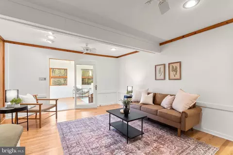 Living - 1614 Comanche Rd, Arnold, MD 21012 photo 5 of 7