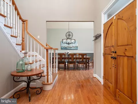 Entry Way - 4083 Waterview Dr, Edgewater, MD 21037 photo 2 of 8