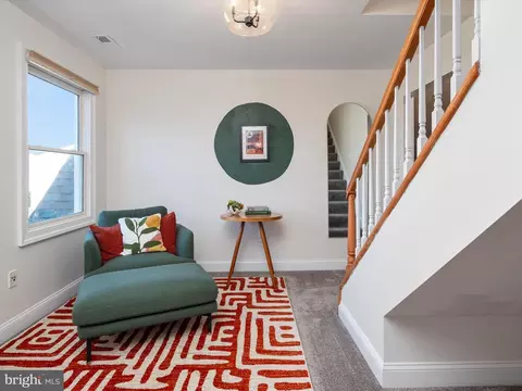 Entry Way - 4083 Waterview Dr, Edgewater, MD 21037 photo 5 of 8