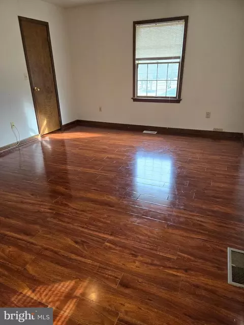 Other - 404 Beach Dr, Annapolis, MD 21403 photo 6 of 15
