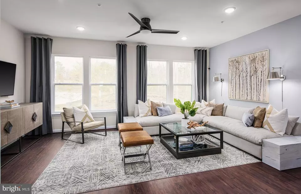  220 Mainstream Dr, Laurel, MD 20724 photo 8