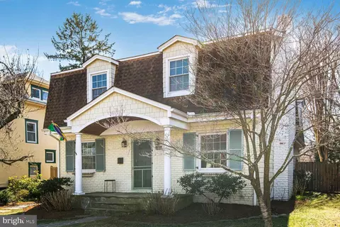 1209 Poplar Ave, Annapolis, MD 21401
