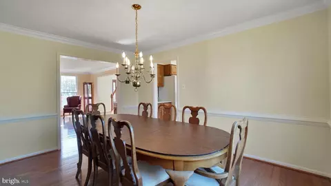 Dining - 2709 Strongs Ct, Crofton, MD 21114 photo 2 of 4