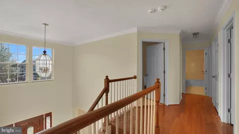 Entry Way - 2709 Strongs Ct, Crofton, MD 21114 photo 6 of 9