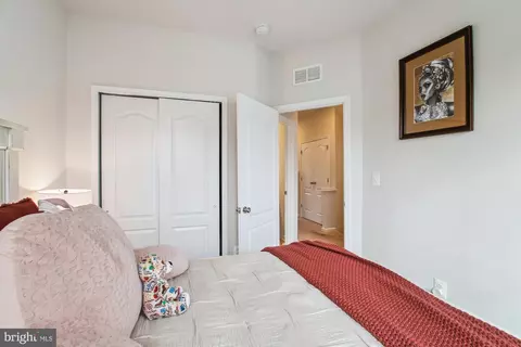 Bedroom - 2575 Debert Cir, Hanover, MD 21076 photo 6 of 6