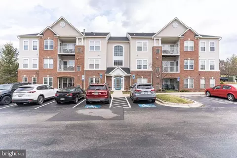 2498 Amber Orchard Ct E #102, Odenton, MD 21113