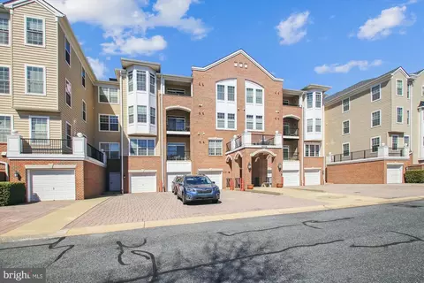 8608 Fluttering Leaf Trl #403, Odenton, MD 21113