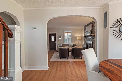 Entry Way - 503 Burnside St, Annapolis, MD 21403 photo 2 of 4