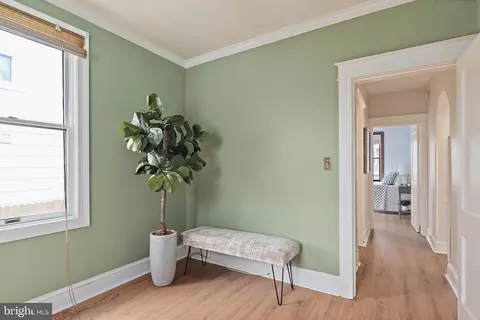 Entry Way - 503 Burnside St, Annapolis, MD 21403 photo 4 of 4