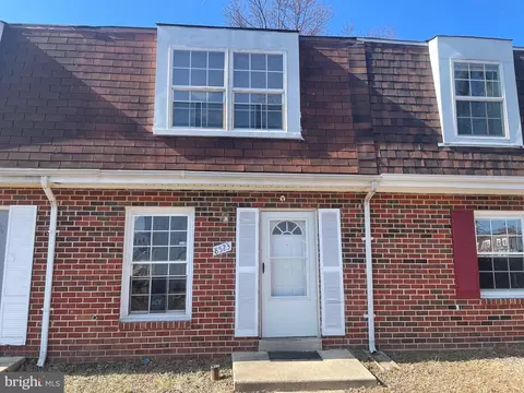 8523 Pioneer Dr, Severn, MD 21144