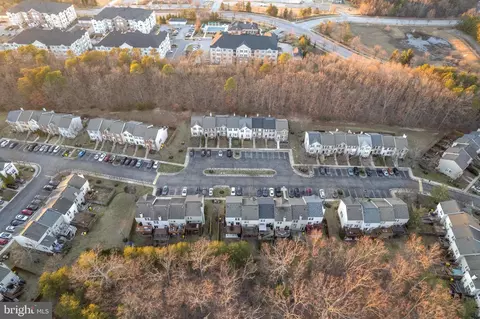 View/Area - 719 Pine Drift Dr, Odenton, MD 21113 photo 3 of 5