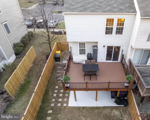 Exterior - 719 Pine Drift Dr, Odenton, MD 21113 photo 6 of 8