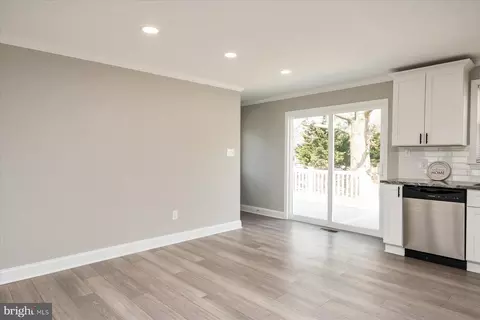 7743 Meadow Rd, Pasadena, MD 21122 photo 10