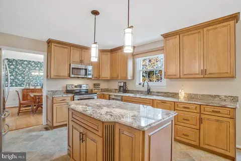 418 Applegate Ct, Linthicum Heights, MD 21090 photo 12