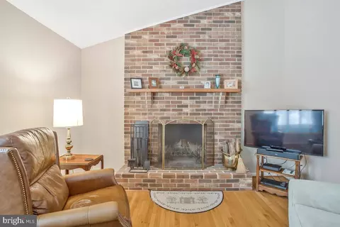 418 Applegate Ct, Linthicum Heights, MD 21090 photo 21