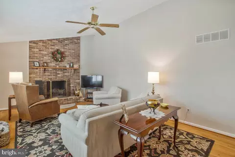 418 Applegate Ct, Linthicum Heights, MD 21090 photo 19