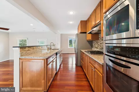 1831 Brett Ct, Annapolis, MD 21401 photo 8