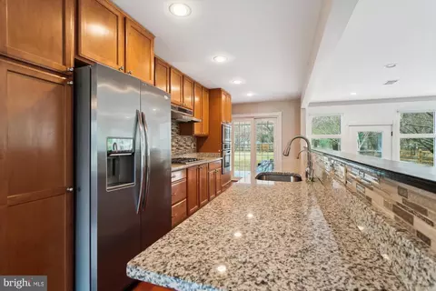 1831 Brett Ct, Annapolis, MD 21401 photo 7