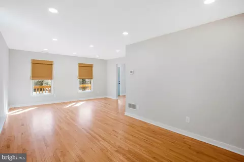 Living - 4920 Thomas Dr, Shady Side, MD 20764 photo 2 of 2