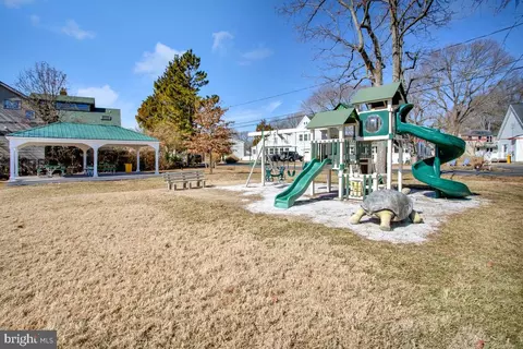 Other - 4920 Thomas Dr, Shady Side, MD 20764 photo 6 of 7