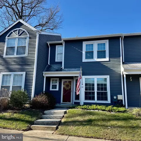 10 Mizzen Ct, Annapolis, MD 21403