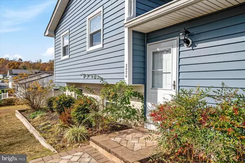 3026 Pike Dr, Riva, MD 21140