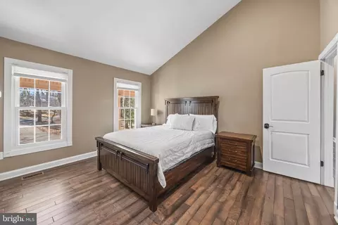 Bedroom - 415 Edgewater Rd, Pasadena, MD 21122 photo 1 of 3