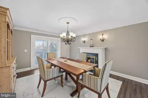 Dining - 415 Edgewater Rd, Pasadena, MD 21122 photo 1 of 2