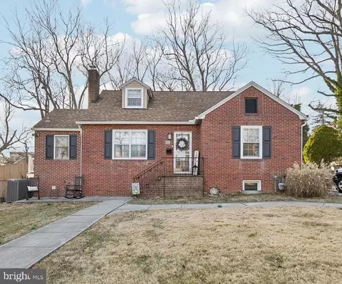 224 Homewood Rd, Linthicum Heights, MD 21090