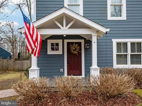 Exterior - 2979 Valley View Rd, Annapolis, MD 21401 photo 10 of 17