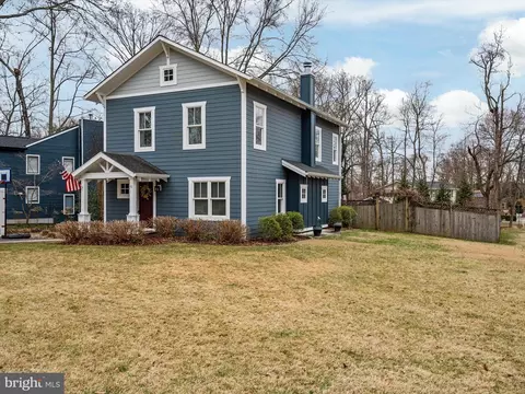 Exterior - 2979 Valley View Rd, Annapolis, MD 21401 photo 14 of 17