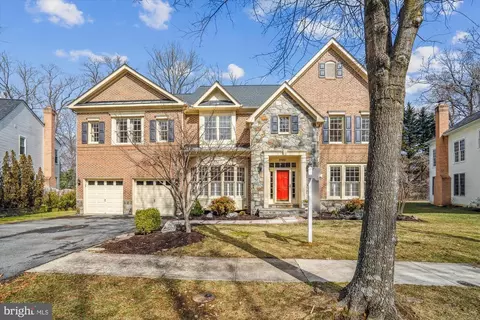 2910 Boyds Cove Dr, Annapolis, MD 21401
