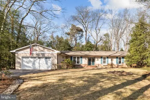 157 Cardamon Dr, Edgewater, MD 21037