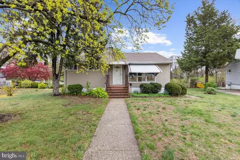 523 Kent Cir, Glen Burnie, MD 21060