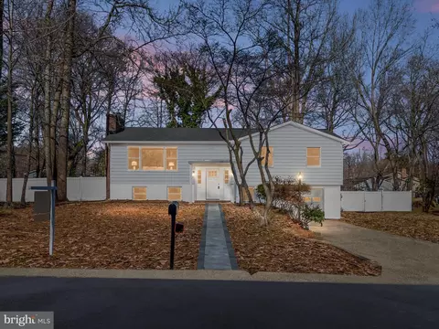 3350 Hazelwood Rd, Edgewater, MD 21037