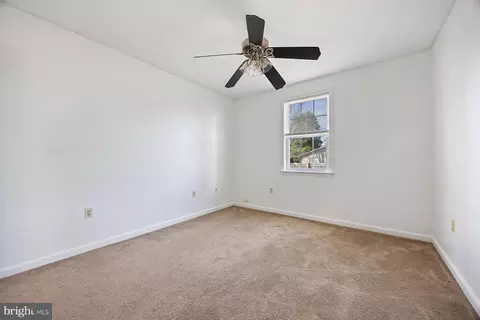 Bedroom - 754 212th St, Pasadena, MD 21122 photo 9 of 9