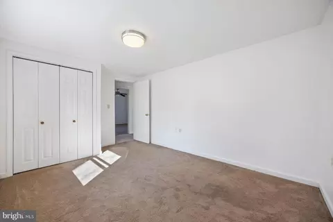 Bedroom - 754 212th St, Pasadena, MD 21122 photo 3 of 9