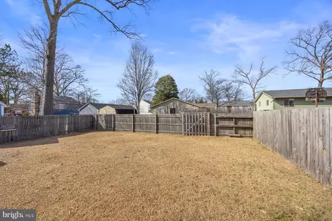 Exterior - 754 212th St, Pasadena, MD 21122 photo 5 of 10