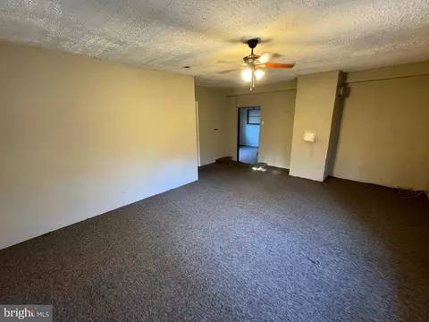 Living - 8267 Old Mill Rd, Pasadena, MD 21122 photo 4 of 7