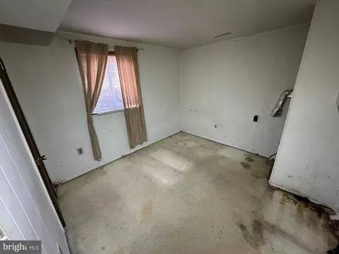 Bedroom - 8267 Old Mill Rd, Pasadena, MD 21122 photo 1 of 4